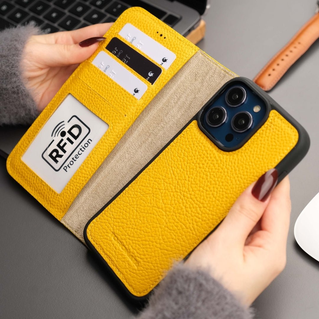 Casper Leather iPhone 17 Pro Max Wallet Case | MagSafe